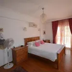 Becca Geo Villa *